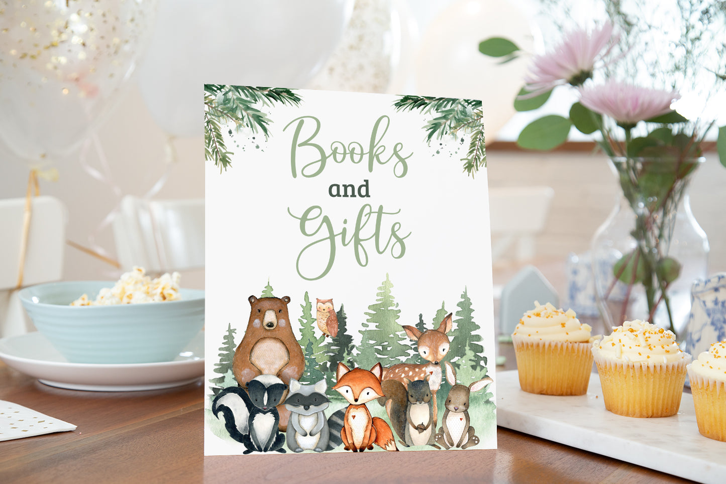 Woodland Books and Gifts Sign | Forest Animals Party Table Decorations - 47J2